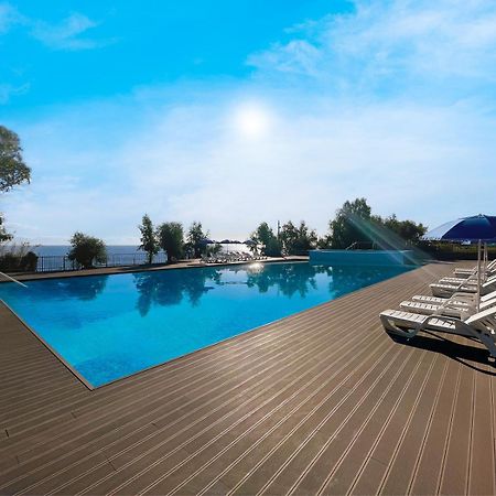 Il Pampaleone Glamping And Resort Acireale Exterior foto