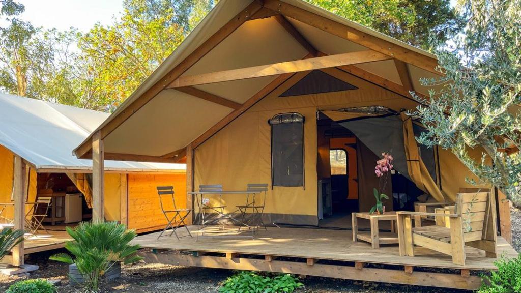 Il Pampaleone Glamping And Resort Acireale Exterior foto