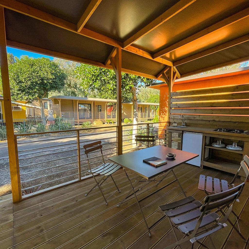 Il Pampaleone Glamping And Resort Acireale Exterior foto